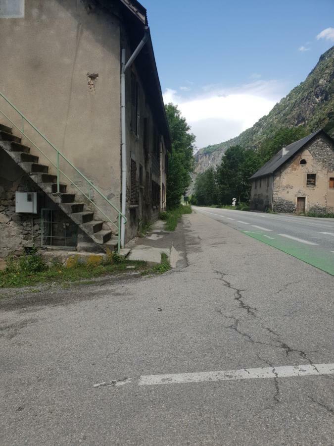 18 Rue Des Teppaz Les Alberges Le Bourg-d'Oisans Exterior photo