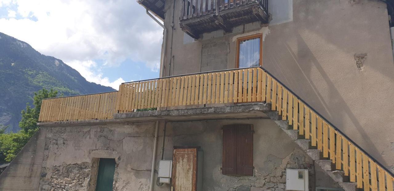 18 Rue Des Teppaz Les Alberges Le Bourg-d'Oisans Exterior photo